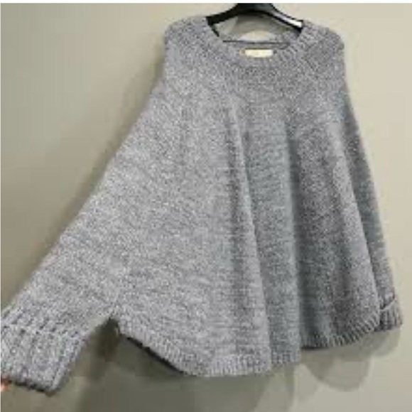 Michael Kors L/XL Gray Cape Poncho - Picture 2 of 9
